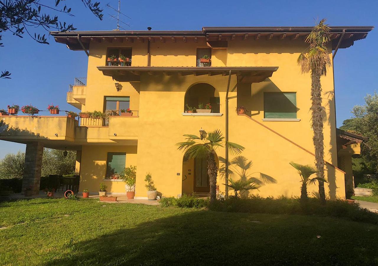 Villa Elena Appartamento In Villa Montinelle エクステリア 写真