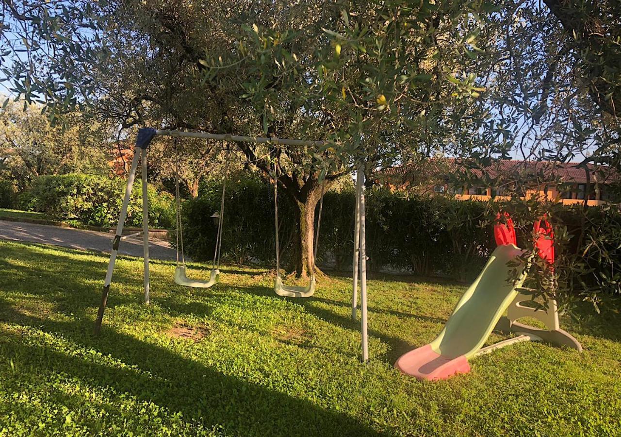 Villa Elena Appartamento In Villa Montinelle エクステリア 写真
