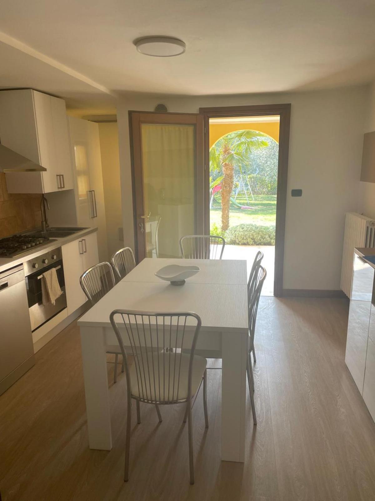 Villa Elena Appartamento In Villa Montinelle エクステリア 写真
